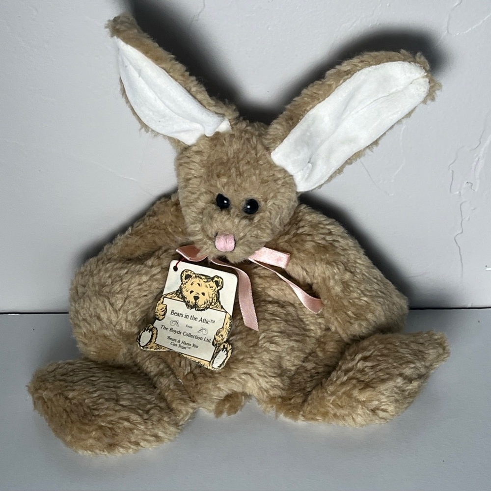 The Boyds Collection Bears in the Attic “Lenora Flatstein” Stuffed Plush Rabbit